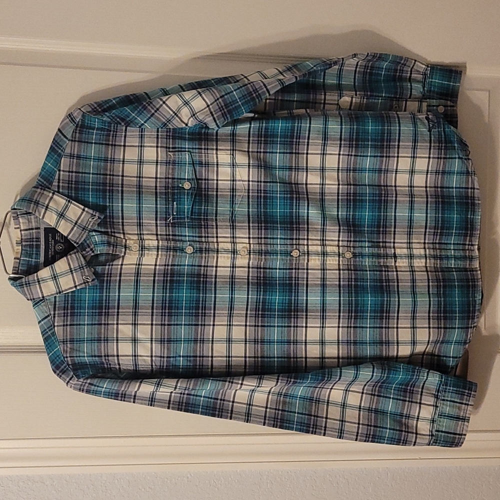New Men's American Eagle Shirt